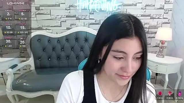 carolina_moreno_a from StripChat is Freechat