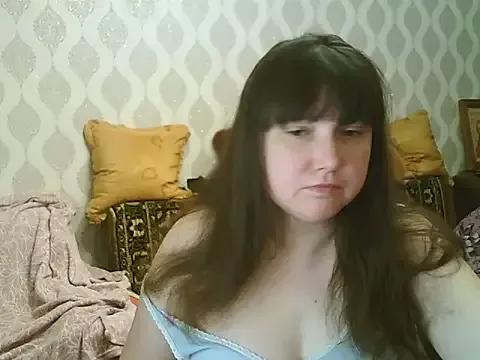 CarrieQPeach from StripChat
