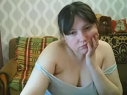 CarrieQPeach from StripChat