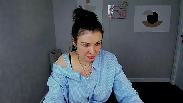 Cassandra_Campbell from StripChat