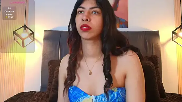 Cassie_bloom on StripChat