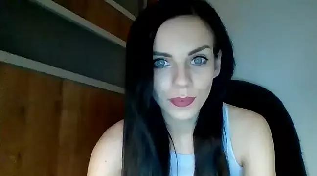 Girls: discover live performances with matured cam models, from teasing to fixations, in a variety of stunning live sex cams.