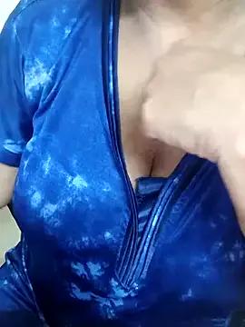 Cathrina-rose from StripChat is Freechat