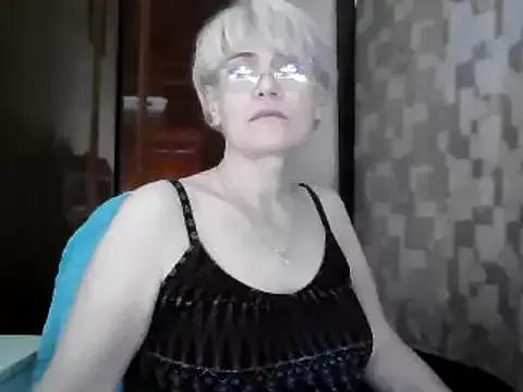 Catty_Lady from StripChat is Freechat