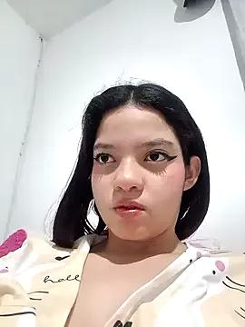 CattyHopee from StripChat
