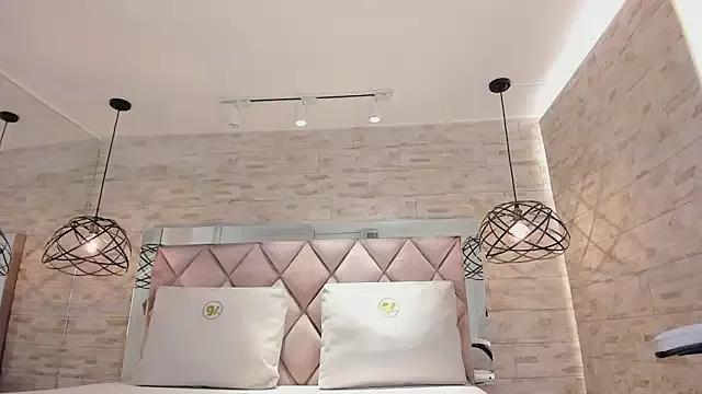 celene_midnight from StripChat is Freechat