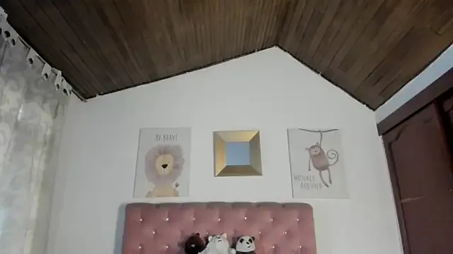 CelessteRedds on StripChat