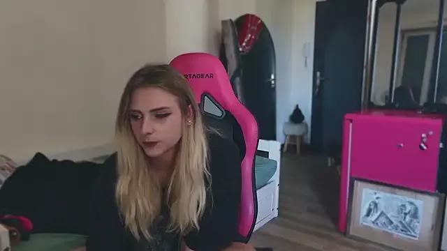 Celeste_Off from StripChat