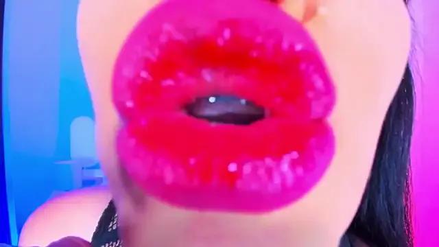 Girls: discover live performances with matured cam models, from teasing to fixations, in a variety of stunning live sex cams.
