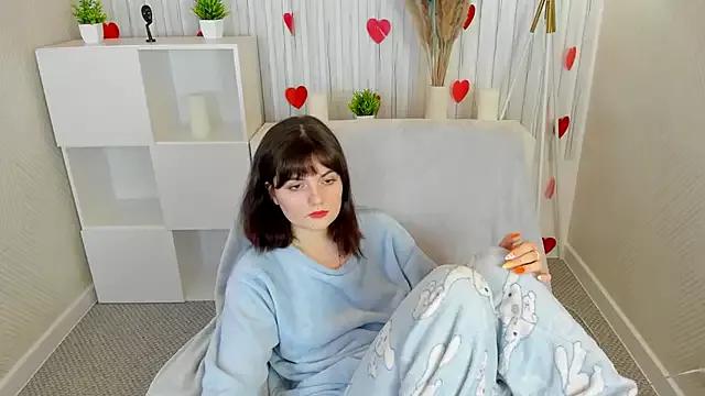 Girls: discover live performances with matured cam models, from teasing to fixations, in a variety of stunning live sex cams.