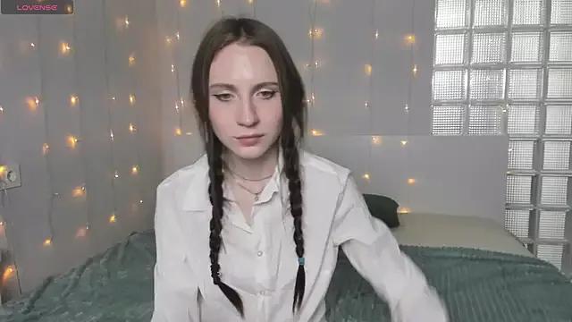 Cheeky_Kellyy on StripChat 
