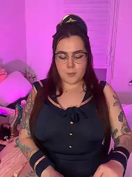 Girls: discover live performances with matured cam models, from teasing to fixations, in a variety of stunning live sex cams.