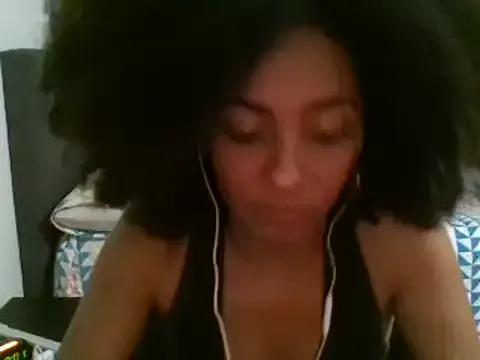 CherryPop_sr from StripChat is Freechat