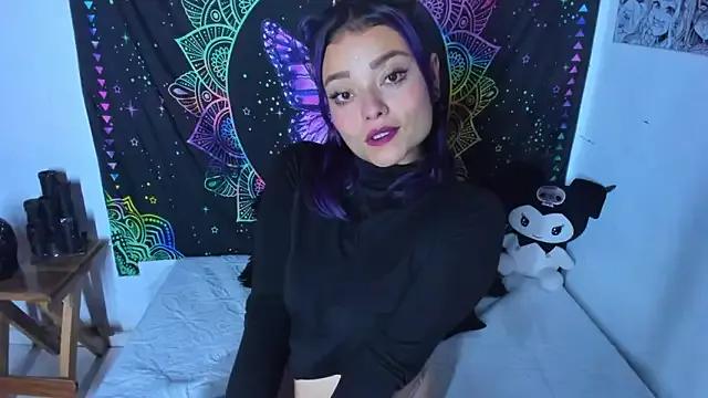 ChloeAllennn from StripChat is Freechat