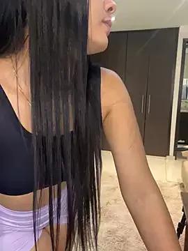 Girls: discover live performances with matured cam models, from teasing to fixations, in a variety of stunning live sex cams.