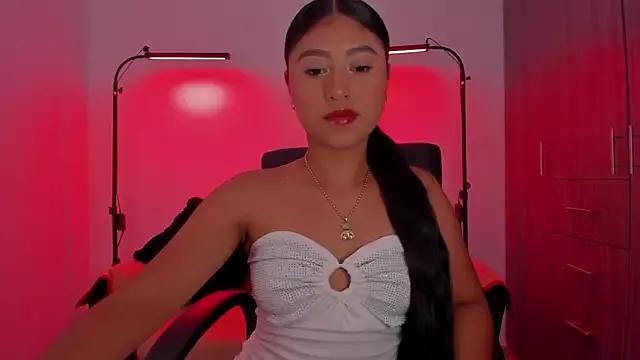 Girls: discover live performances with matured cam models, from teasing to fixations, in a variety of stunning live sex cams.