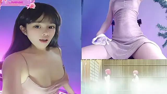 Coffee-Wet from StripChat