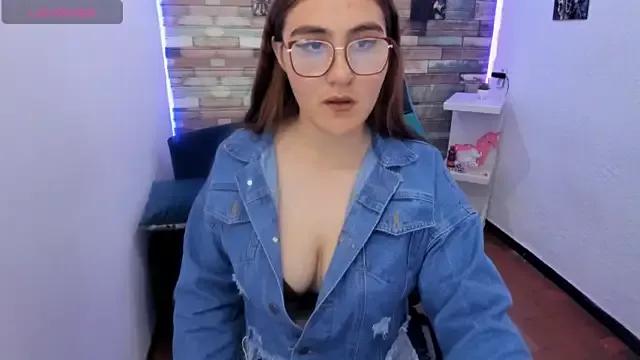 conniejames_m from StripChat