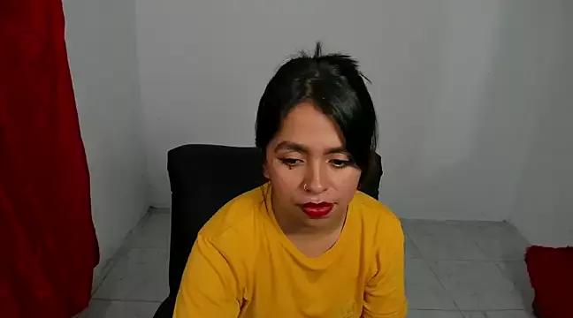 Girls: discover live performances with matured cam models, from teasing to fixations, in a variety of stunning live sex cams.