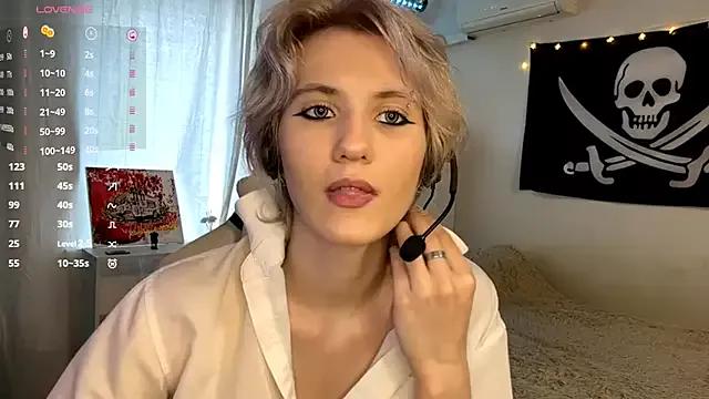 crazy_cutie from StripChat is Freechat