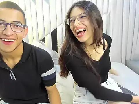 Girls: discover live performances with matured cam models, from teasing to fixations, in a variety of stunning live sex cams.