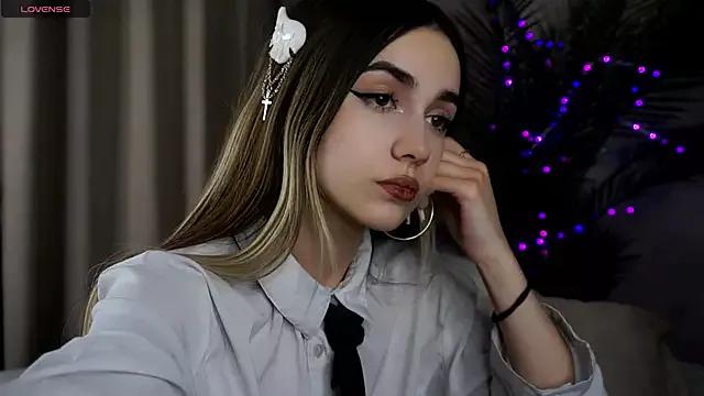 CupSizeGirl from StripChat is Freechat