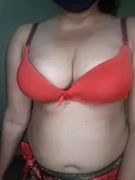Girls: discover live performances with matured cam models, from teasing to fixations, in a variety of stunning live sex cams.