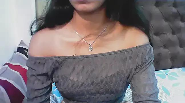 Girls: discover live performances with matured cam models, from teasing to fixations, in a variety of stunning live sex cams.