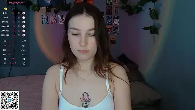 Girls: discover live performances with matured cam models, from teasing to fixations, in a variety of stunning live sex cams.