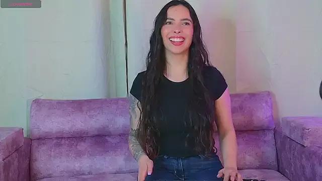 Girls: discover live performances with matured cam models, from teasing to fixations, in a variety of stunning live sex cams.