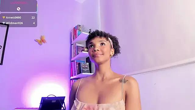 Girls: discover live performances with matured cam models, from teasing to fixations, in a variety of stunning live sex cams.