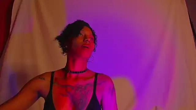 daiana_curly from StripChat