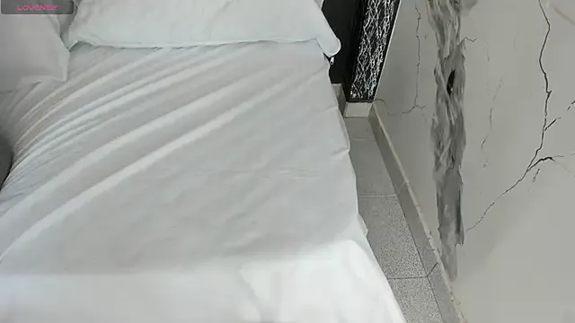 DalayMoore on StripChat