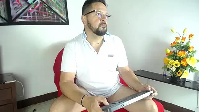 Daniel_08_8 from StripChat is Freechat