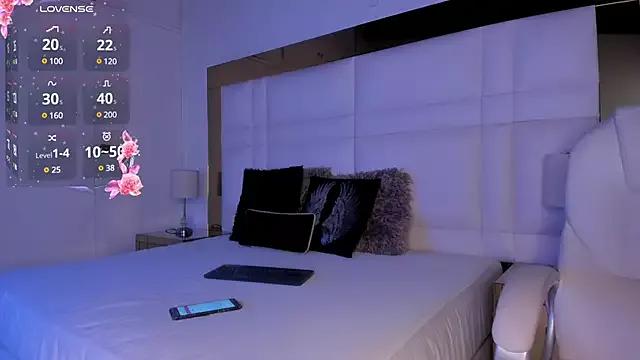 Girls: discover live performances with matured cam models, from teasing to fixations, in a variety of stunning live sex cams.