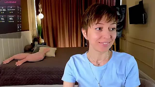 Girls: discover live performances with matured cam models, from teasing to fixations, in a variety of stunning live sex cams.