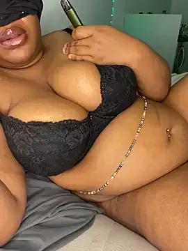 Girls: discover live performances with matured cam models, from teasing to fixations, in a variety of stunning live sex cams.