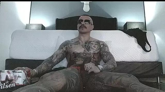 Watch our gallery of muscle slutz and checkout them in steaming hot, real-life live exhibitions.