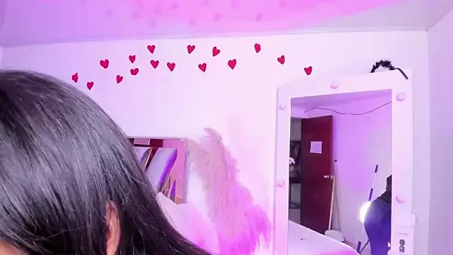 Danna_Ramiirez from StripChat