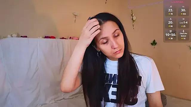 DarlineHallett from StripChat is Freechat