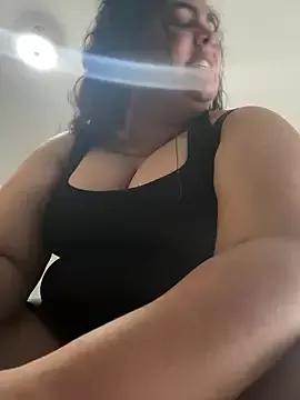 Girls: discover live performances with matured cam models, from teasing to fixations, in a variety of stunning live sex cams.