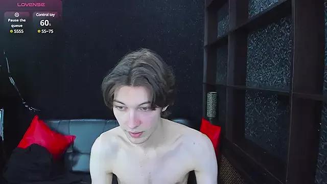 DennisAndrews from StripChat