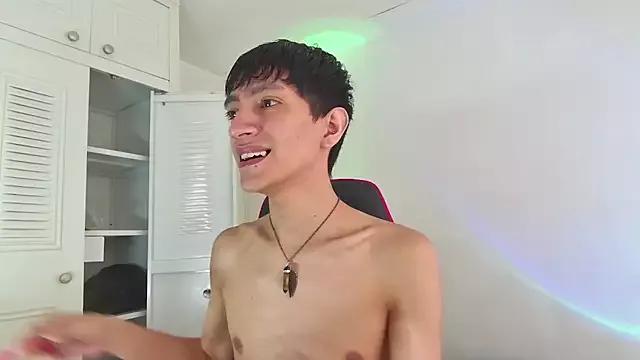 DereckCooperr from StripChat