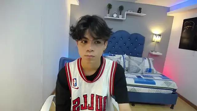 derek_Falcon from StripChat