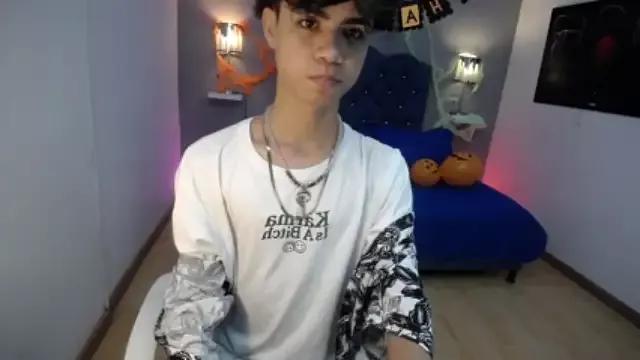 derek_Falcon from StripChat