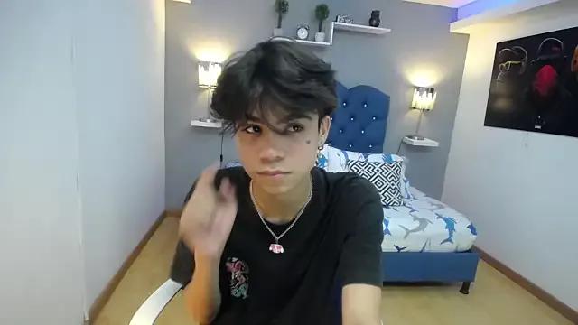 derek_Falcon from StripChat