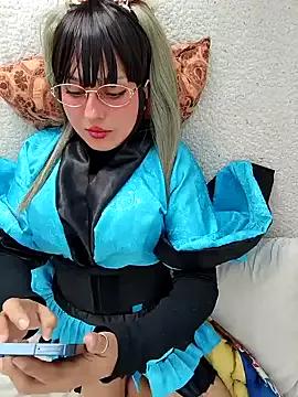 Girls: discover live performances with matured cam models, from teasing to fixations, in a variety of stunning live sex cams.
