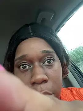 Deshay30 from StripChat is Freechat