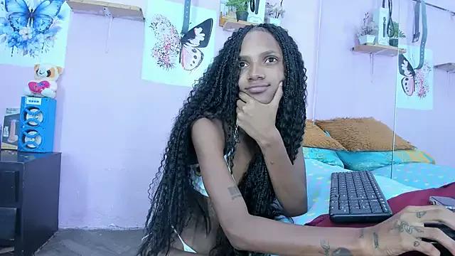 Girls: discover live performances with matured cam models, from teasing to fixations, in a variety of stunning live sex cams.