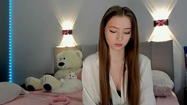 Girls: discover live performances with matured cam models, from teasing to fixations, in a variety of stunning live sex cams.